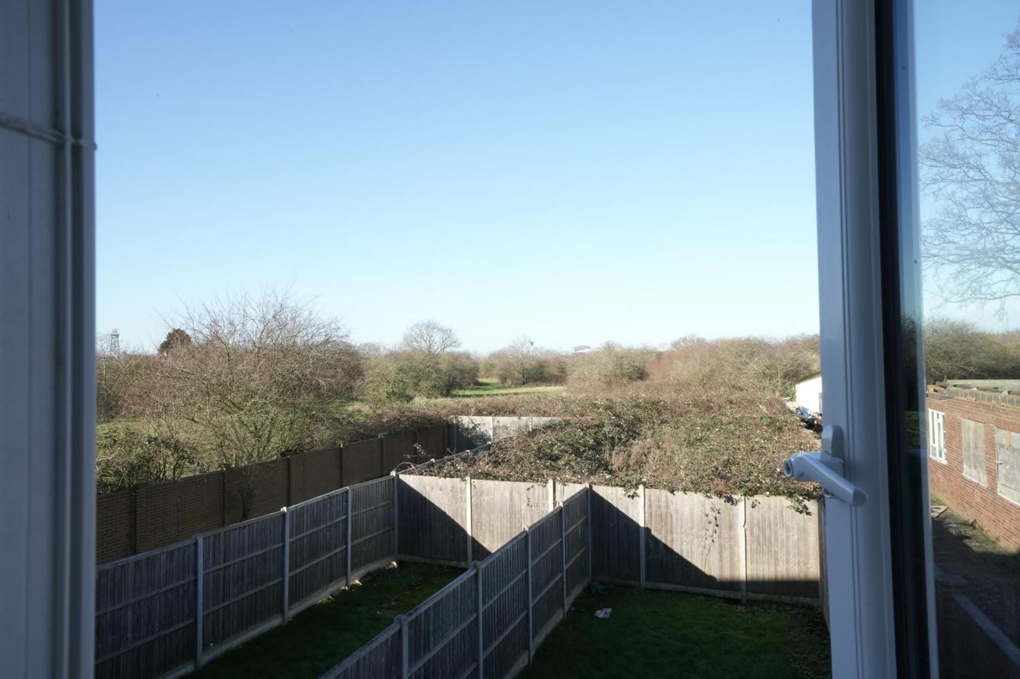 Hatton Apartments Heathrow Airport- Free Parking-Free Underground To And From Heathrow Airport Hatton Cross See Picture-See London Fast Hatton Cross To Central London 30Min Exterior foto